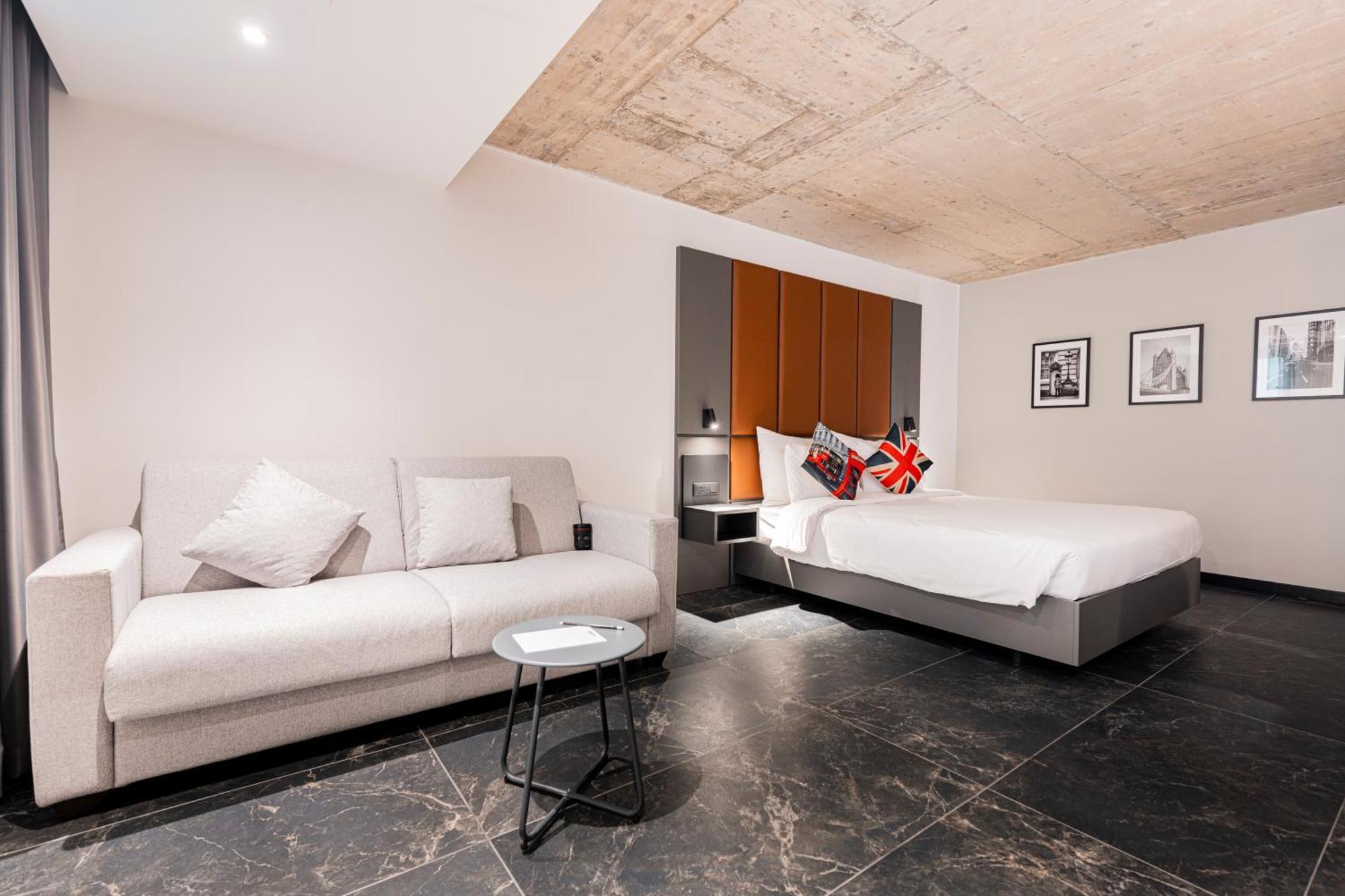 The Londoner 3* Saint Julian's