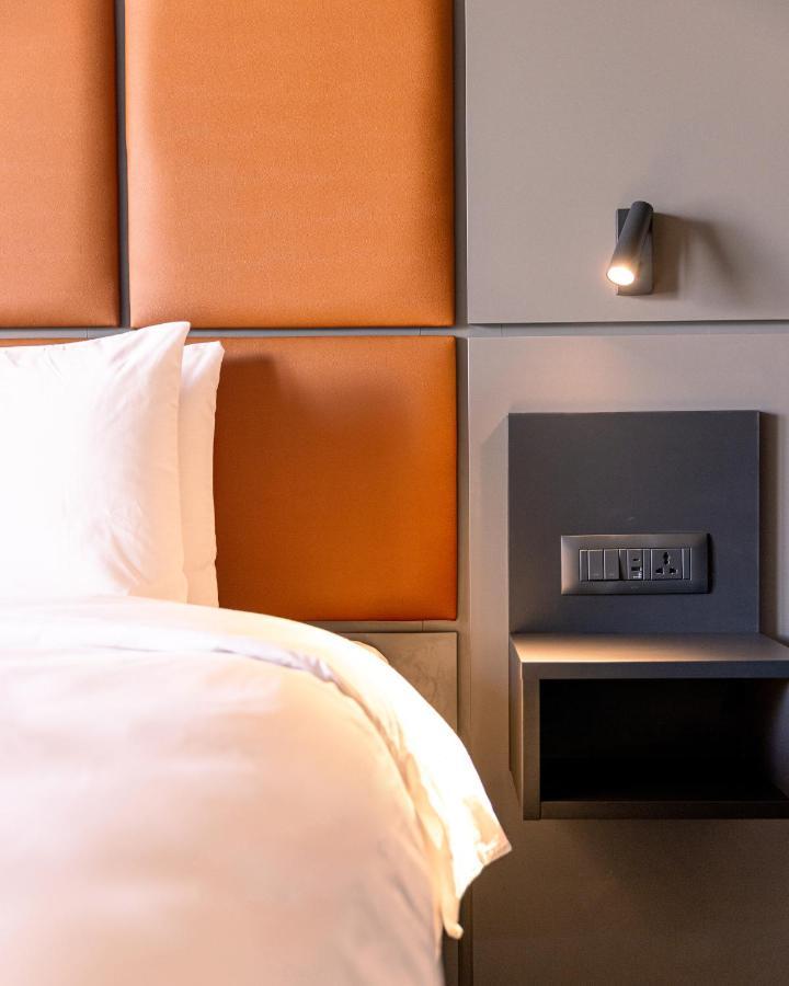 The Londoner Hotel