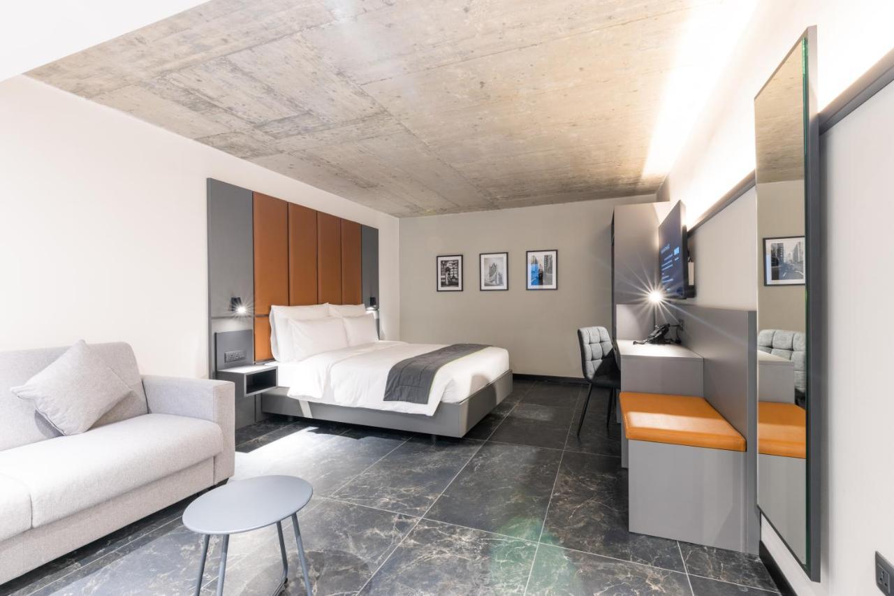 The Londoner 3* Saint Julian's
