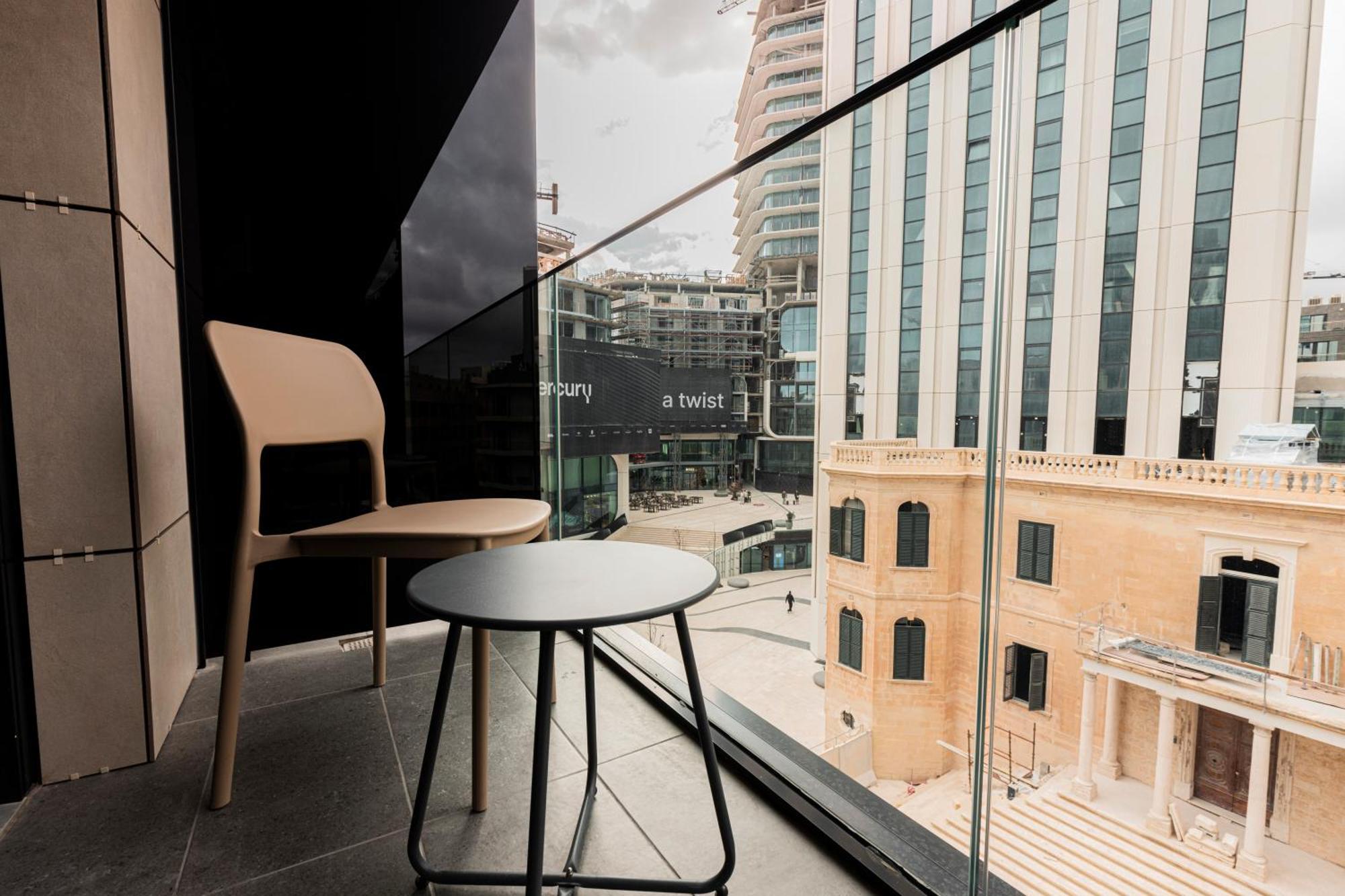 The Londoner Hotel